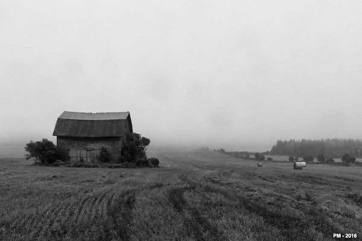 Old barn in country-side Quebec
