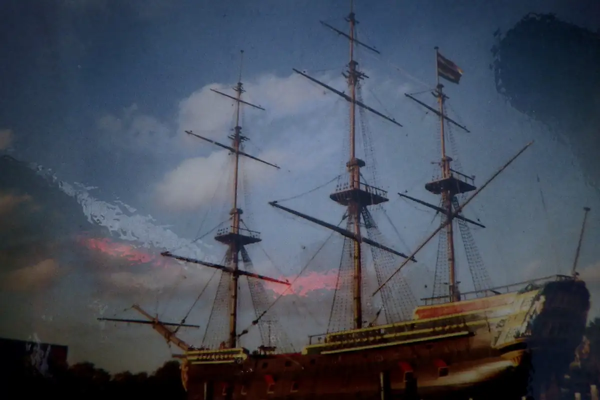 Photo of an 18th century boat